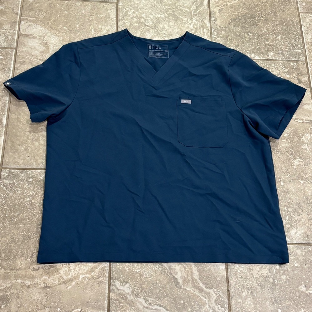 FIGS Leon Technical Collection V-Neck One-Pocket Scrub Top Navy Blue Mens XXL